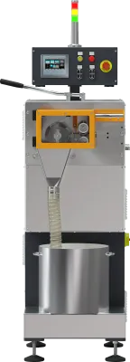 Granulator z dociskiem sterowanym ręcznie.