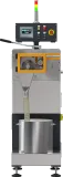 Granulator z dociskiem sterowanym ręcznie.