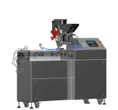 Wytłaczarka laboratoryjna LE-2CC 2x24 mm z podajnikami bocznymi, grawimetrycznymi oraz podajnikiem granulek.